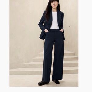 Banana republic factory wide leg trousers . Stretch cotton icon trousers